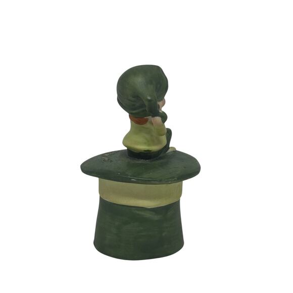 Vintage Ceramic Whimsical Elf Pixie Sitting On Green Hat Japan Christmas Decor - Picture 7 of 16